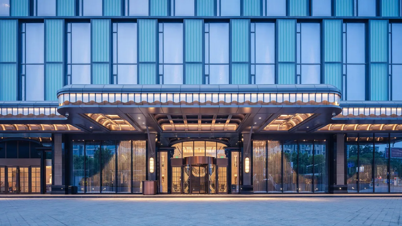 Otel ve seyahat acentesi iş ortaklığı